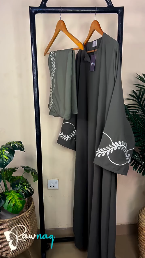 Wedad Abayya - Classic black abaya with delicate embroidery