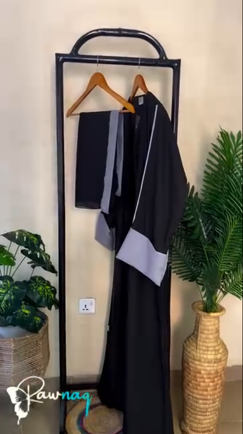 Eylul Abayya - Modern grey abaya with clean lines